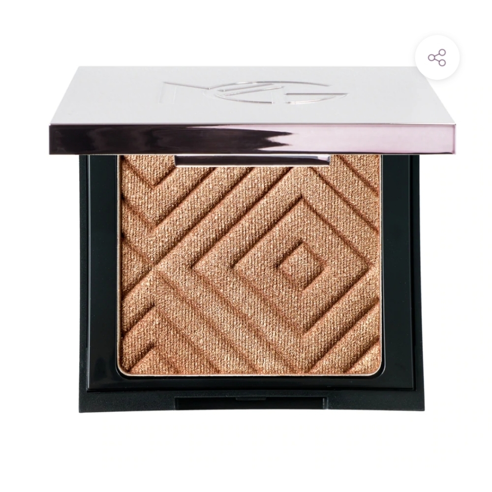 Makeup Geek "Sunlight" Highlighter